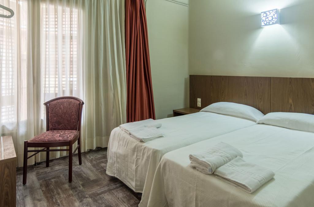 Hostal Sant Miquel Balaguer Zewnętrze zdjęcie